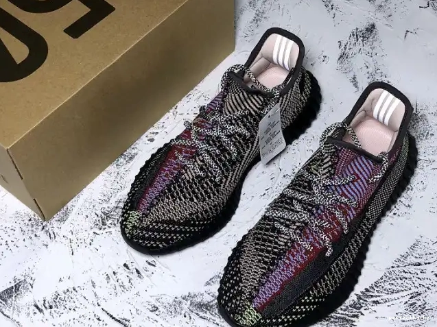 350 Adidas Boost FW5190 V2 Yeezy 